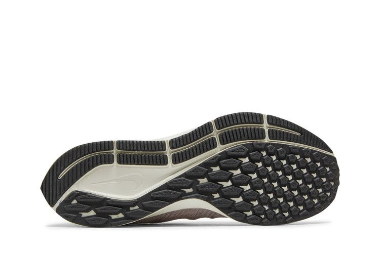 wmns-air-zoom-pegasus-36-platinum-violet-aq2210-011_03