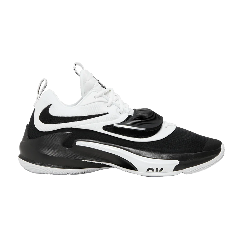 Krossovki-Nike-Zoom-Freak-3-TB-White-Black