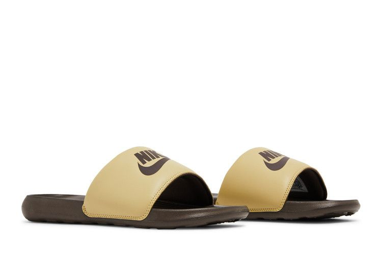 victori-one-slide-wheat-grass-baroque-brown-cn9675-701_07
