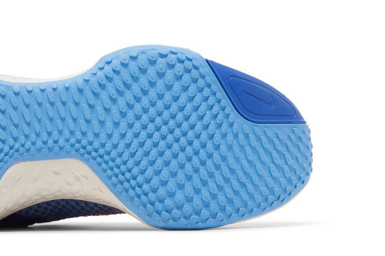 zoomx-invincible-run-flyknit-2-game-royal-red-clay-dx3372-400_04