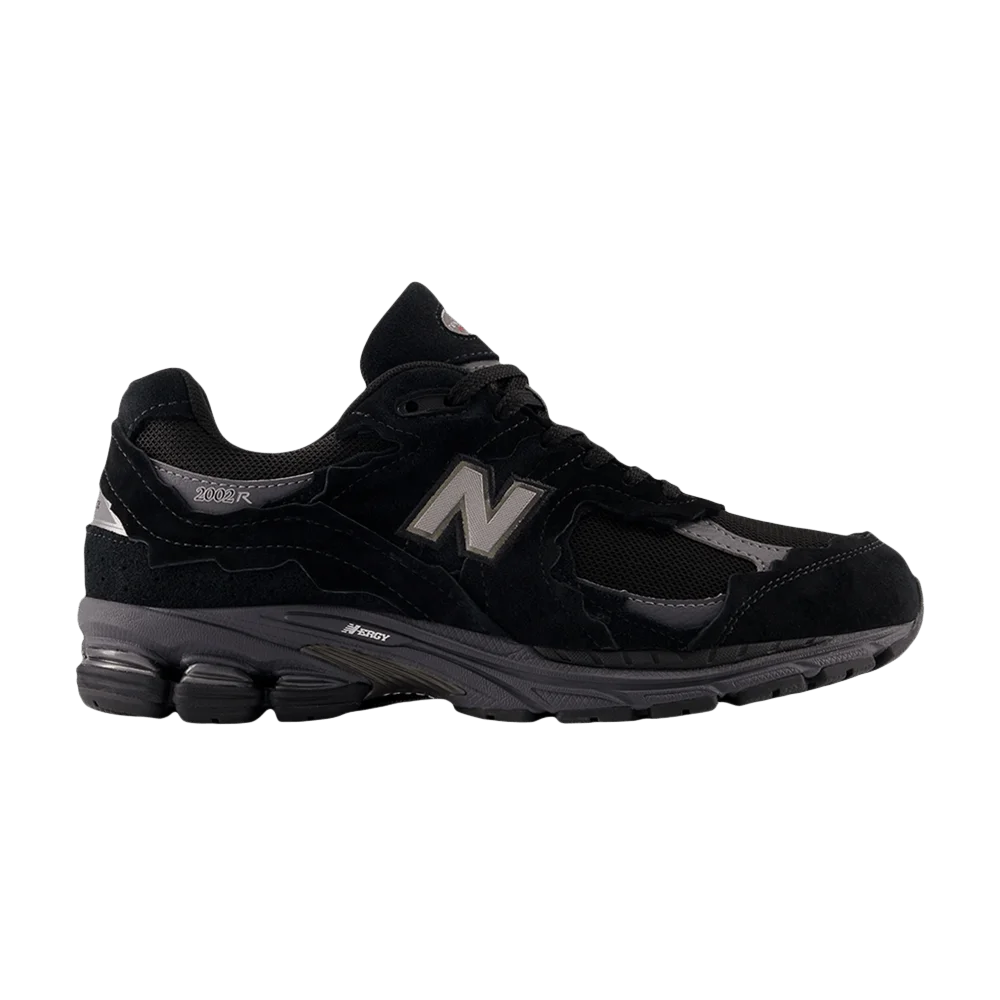Кроссовки New Balance 2002R GORE-TEX 'Protection Pack Black Magnet'