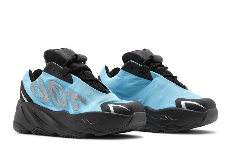Krossovki-adidas-Yeezy-Boost-700-MNVN-Infant-Bright-Cyan-7