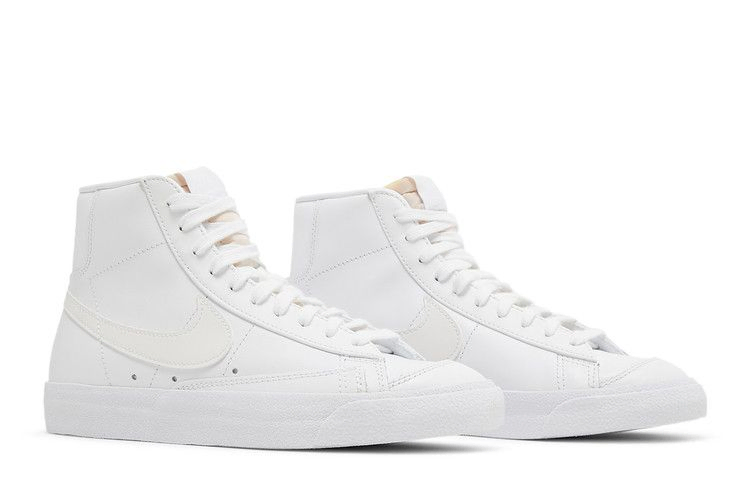 wmns-blazer-77-vintage-mid-triple-white-cz1055-117_07