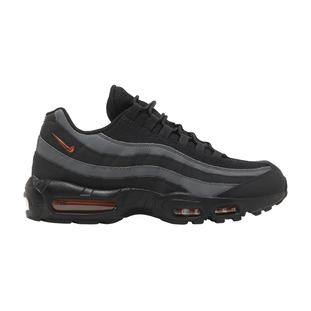 Krossovki-Nike-Air-Max-95-Black-Grey-Safety-Orange