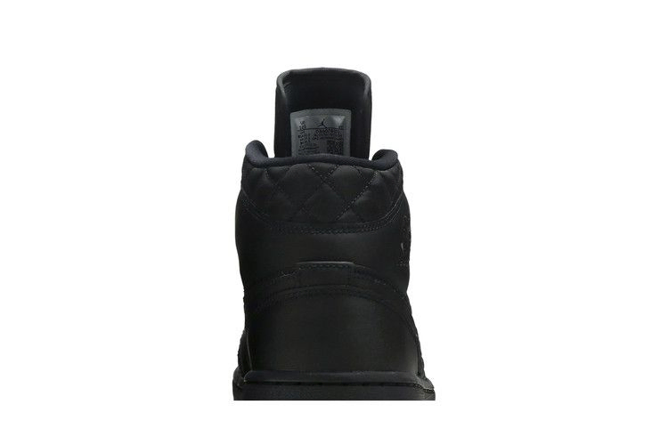 Кроссовки Wmns Air Jordan 1 Mid SE 'Black Quilted'