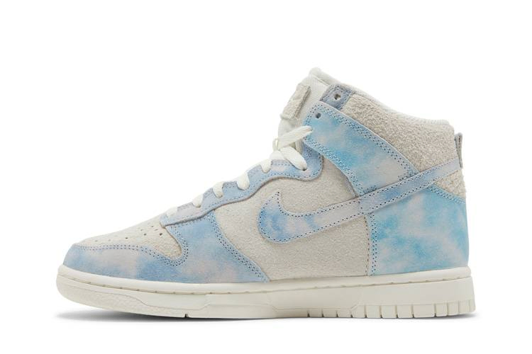 wmns-dunk-high-se-clouds-fd0882-400_02