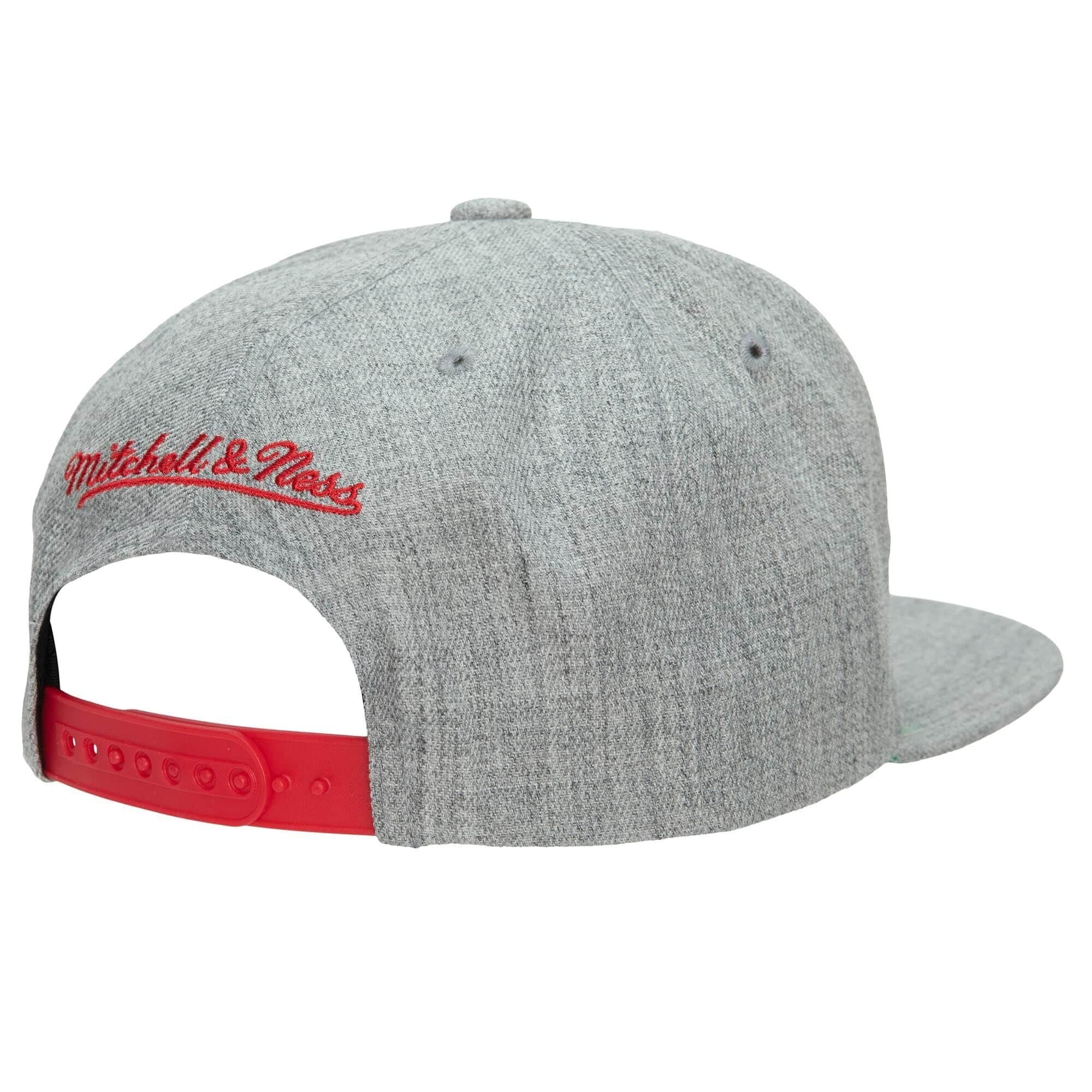 Mitchell-Ness-Team-Heather-2.0-Snapback-HWC-Atlanta-Hawks-Hat-1