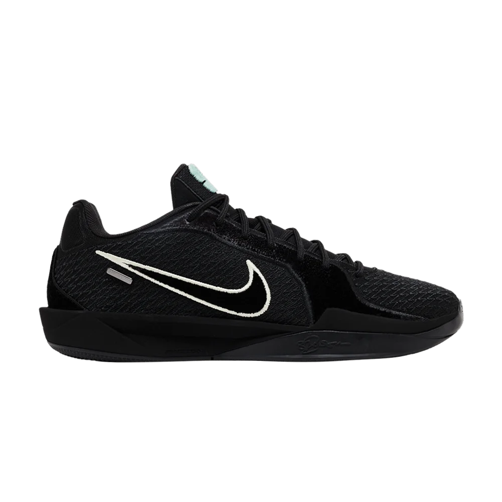 Krossovki-Nike-Wmns-Sabrina-2-Black-Label-Pack