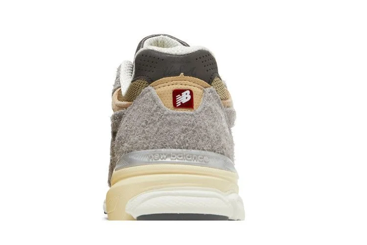 Кроссовки Teddy Santis x New Balance 990v3 Made In USA 'Marblehead'