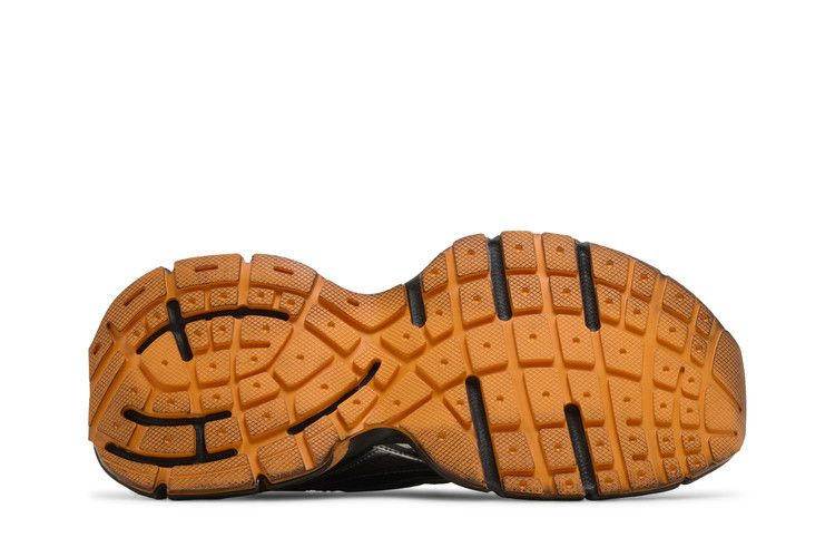 Кроссовки Balenciaga 3XL Sneaker 'Worn-Out - Black Orange'