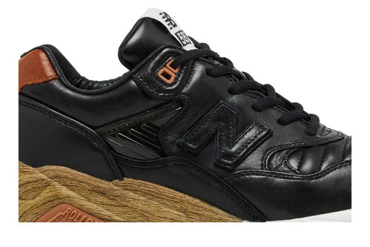 Krossovki-Mita-Sneakers-x-Real-Mad-Hectic-x-New-Balance-MT580-10th-Anniversary-1