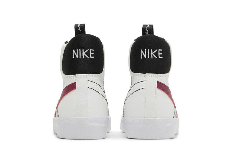 Кроссовки Nike Blazer Mid '77 SE GS 'White Rush Maroon'