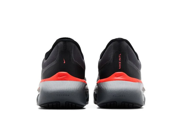 Krossovki-Nike-Zoom-Fly-6-Black-Crimson-Iron-Grey-5