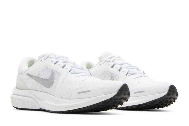 wmns-air-zoom-vomero-16-white-metallic-silver-da7698-100_07