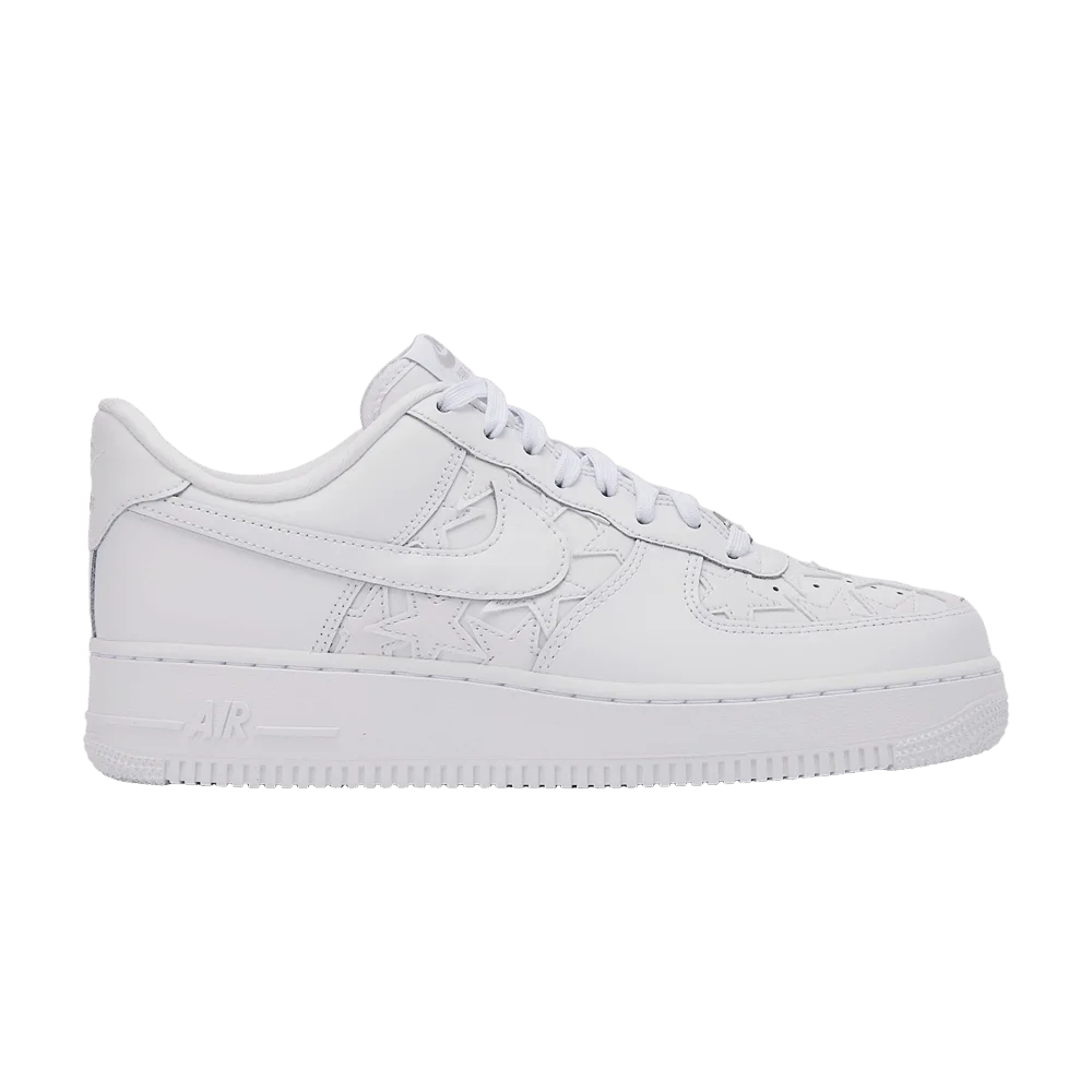 Krossovki-Nike-Air-Force-1-Low-Stars-Triple-White-WhiteWhite-Metallic-Silver
