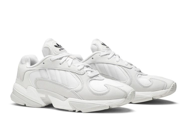 yung-1-crystal-white-ee5319_07