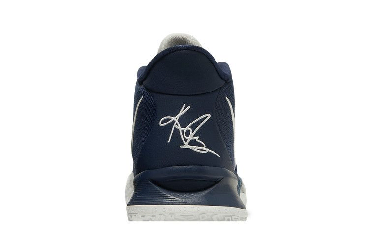 Кроссовки Nike Kyrie 7 TB 'Midnight Navy'
