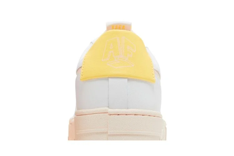 Кроссовки Nike Wmns Air Force 1 Pixel 'Arctic Orange'