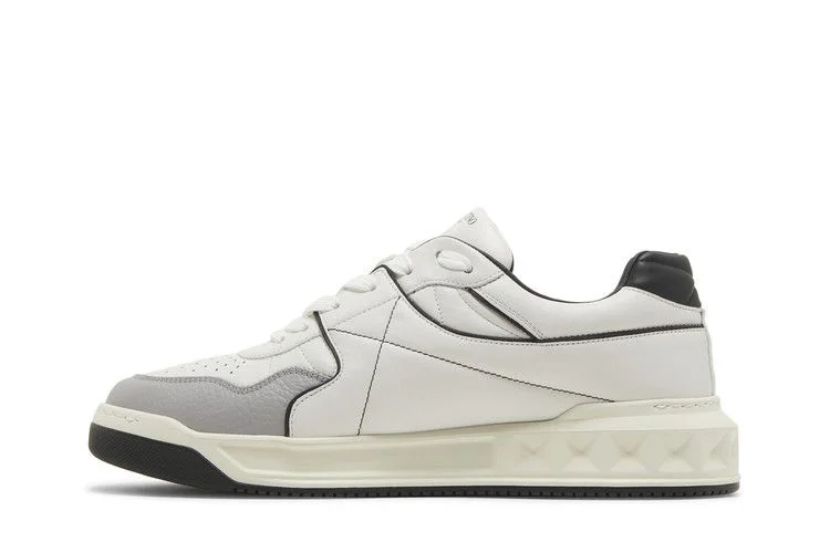 Кроссовки Valentino One Stud Low 'White Black'