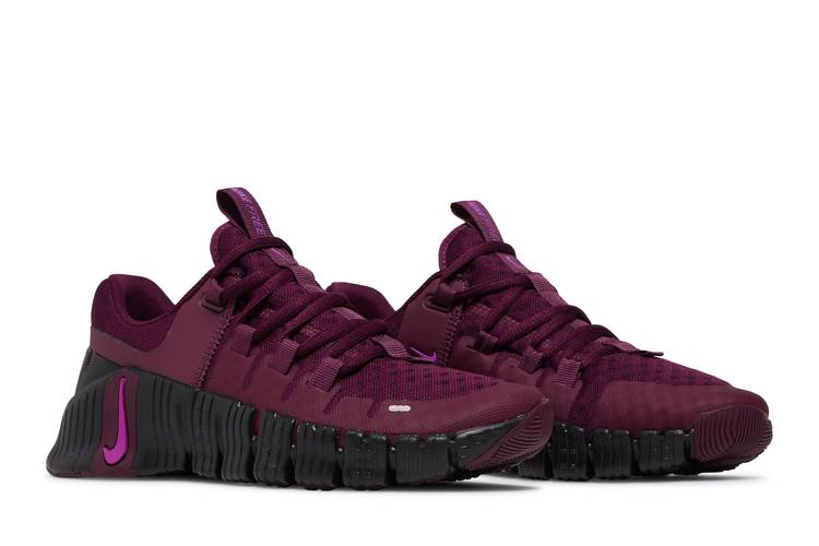 wmns-free-metcon-5-bordeaux-dv3950-601_07