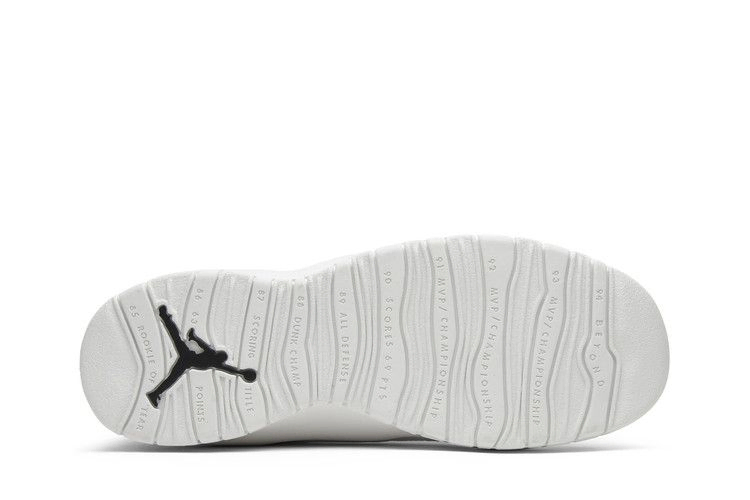 air-jordan-10-retro-bg-i-m-back-310806-104_03