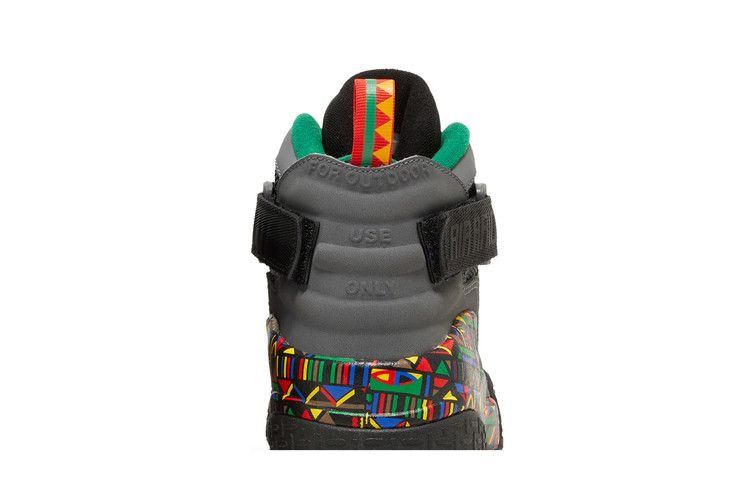 Кроссовки Nike Air Raid 'Peace'