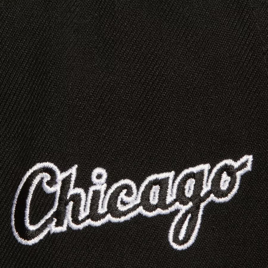 Бейсболка Mitchell & Ness Black White Chicago White Sox Evergreen OG Snapback Hat
