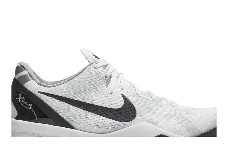 Krossovki-Nike-Kobe-8-TB-White-Black-1