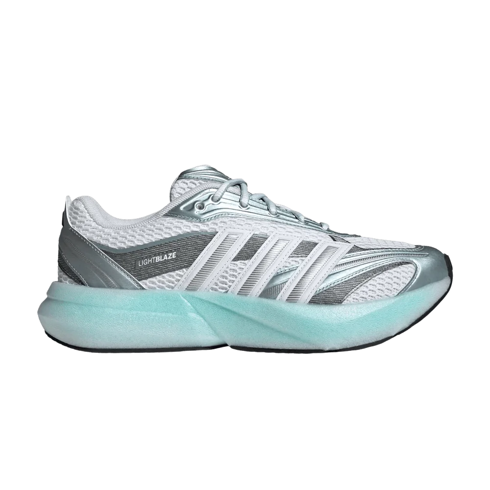 Krossovki-adidas-Wmns-Lightblaze-Glow-Cloud-White-Iron-Metallic-Magic-Grey-Metallic