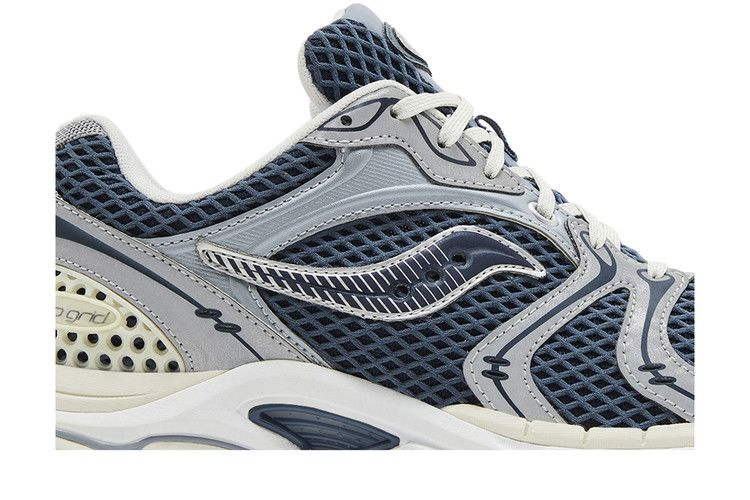 Кроссовки Saucony Progrid Triumph 4 'Fabricated Future Pack - Dusk Silver'