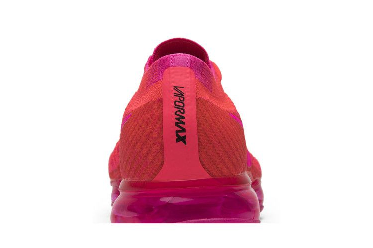 wmns-air-vapormax-hyper-punch-849557-604_06