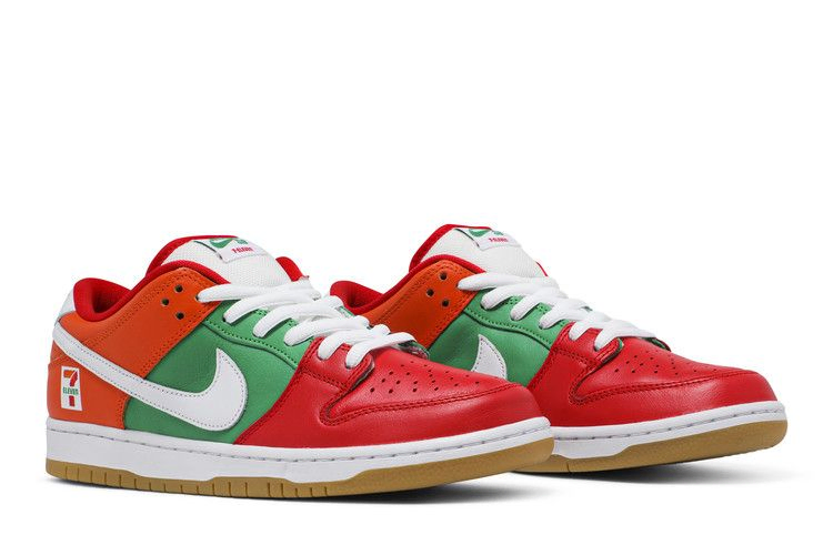 7-eleven-x-dunk-low-sb-711dunksb_07