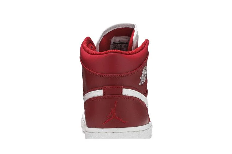 Krossovki-Air-Jordan-1-Retro-Mid-Gym-Red-2.0-6