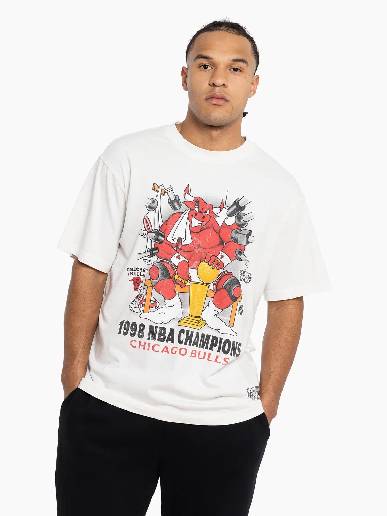 Футболка Mitchell & Ness Chicago Bulls Listen Up Mascot 1998 Vintage NBA T-Shirt