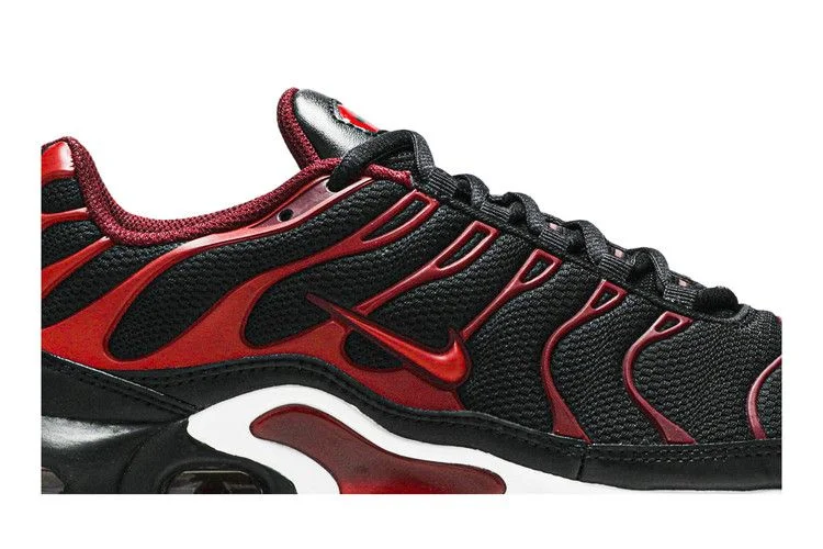 Кроссовки Nike Air Max Plus GS 'Bred'