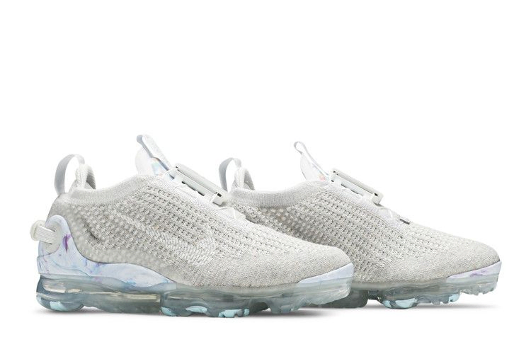 wmns-air-vapormax-2020-flyknit-summit-white-cj6741-100_07