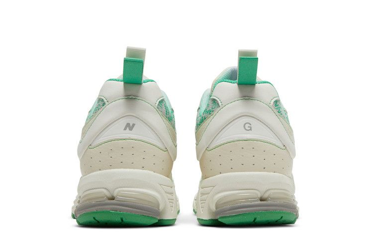 Кроссовки GANNI x New Balance 2002R 'Turtledove'