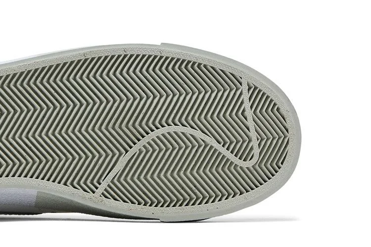 Кроссовки Nike Blazer Mid '77 SE 'Split - White Black'