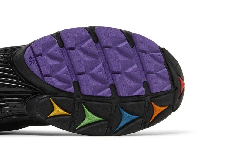 Кроссовки Saucony ProGrid Triumph 4 'Tie-Dye - Black'