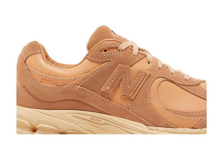 Кроссовки New Balance 2002R 'Toast'