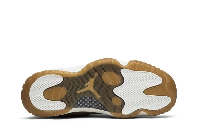 Кроссовки Wmns Air Jordan 11 Retro 'Olive Lux'