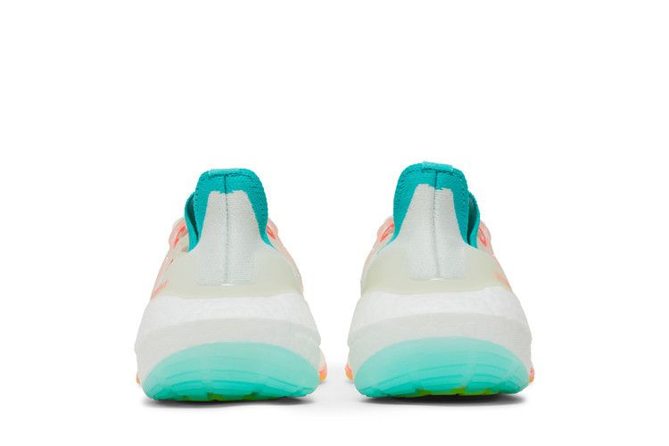 Кроссовки adidas Wmns UltraBoost 22 'White Turbo Mint'