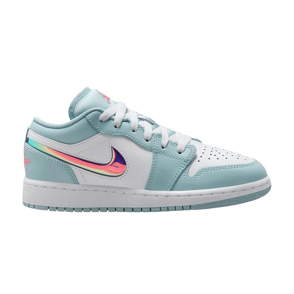 Krossovki-Air-Jordan-1-Low-SE-GS-Ocean-Bliss-Atomic-Pink
