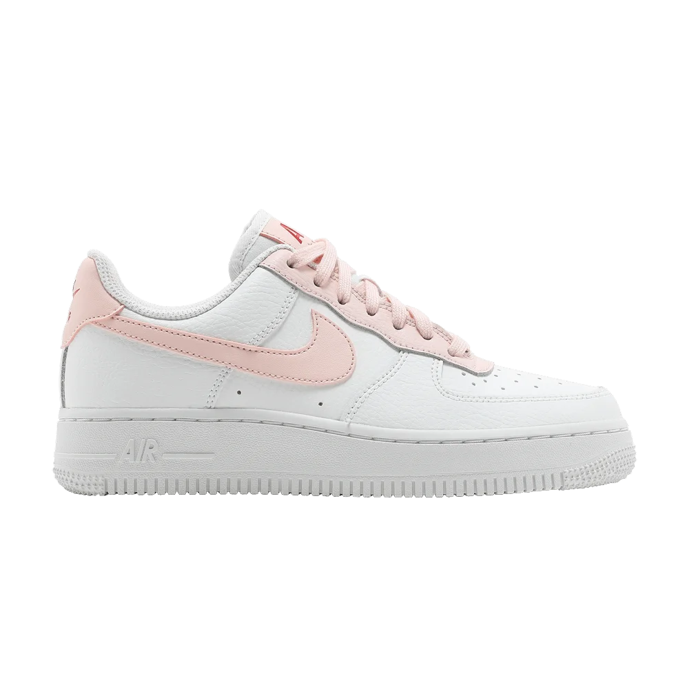 Krossovki-Nike-Wmns-Air-Force-1-07-White-University-Red