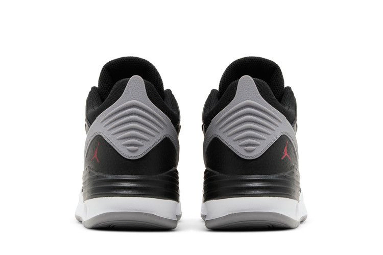 Кроссовки Air Jordan Max Aura 5 'Black Cement'