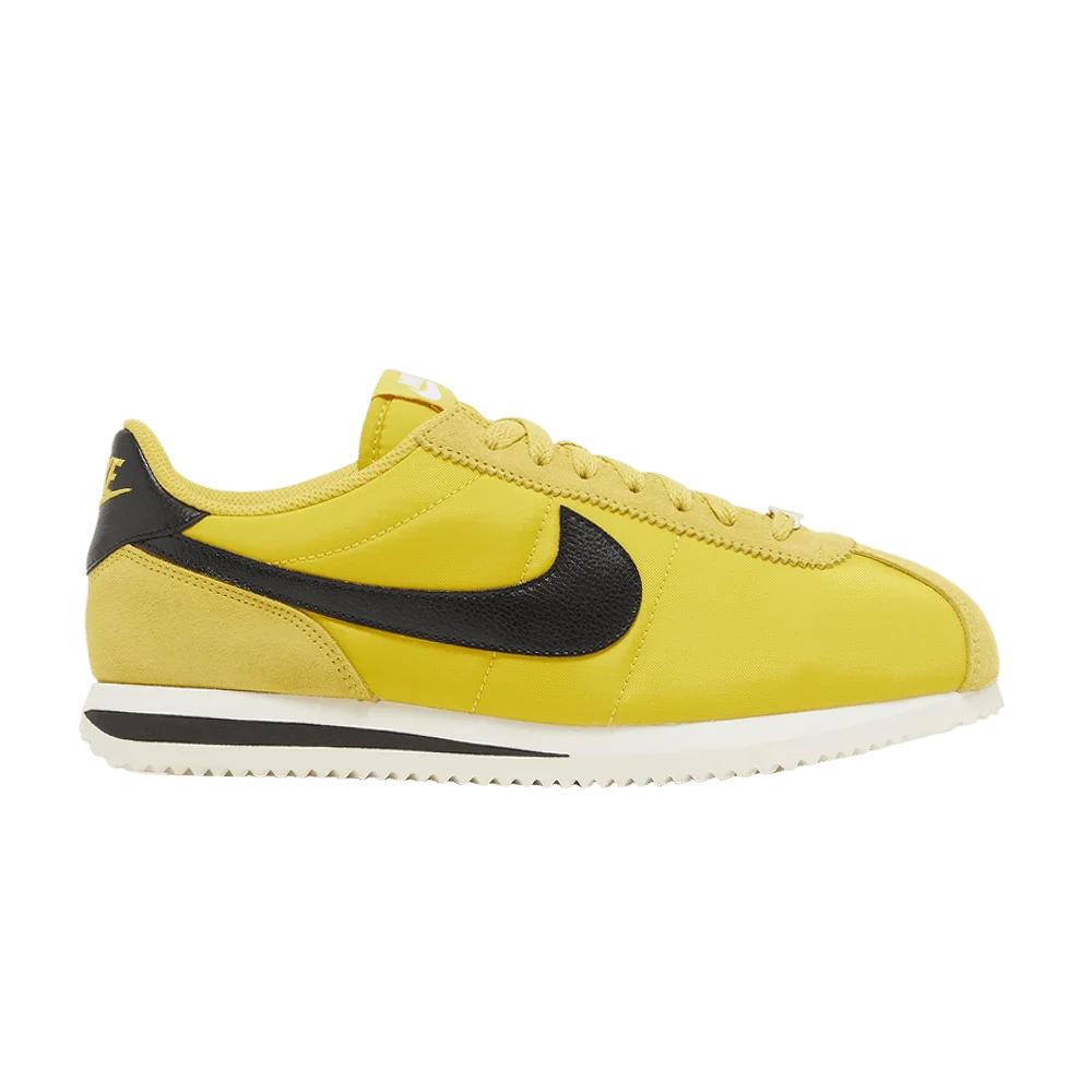 Krossovki-Nike-Wmns-Cortez-Vivid-Sulfur