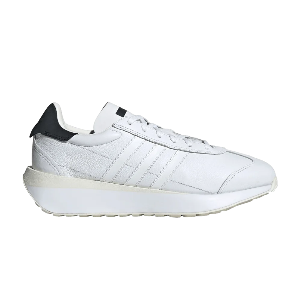 Krossovki-Adidas-Country-XLG-White-Black