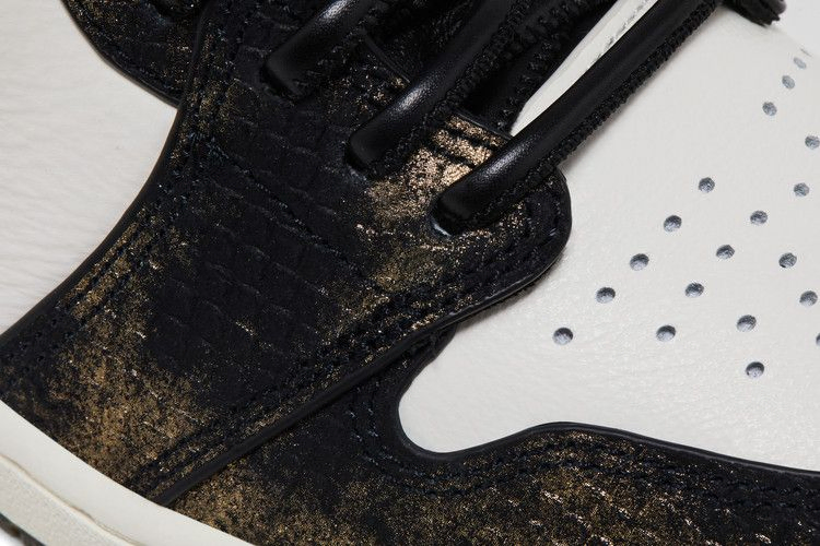air-jordan-1-retro-high-og-year-of-the-snake-ib3165-091_08