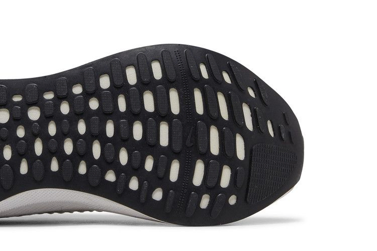Кроссовки Nike ReactX Infinity Run 4 'White Light Crimson