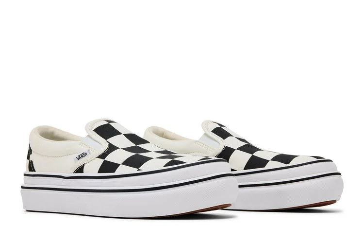 Krossovki-Vans-Wmns-Super-ComfyCush-Slip-On-Big-Classics-Checker-7
